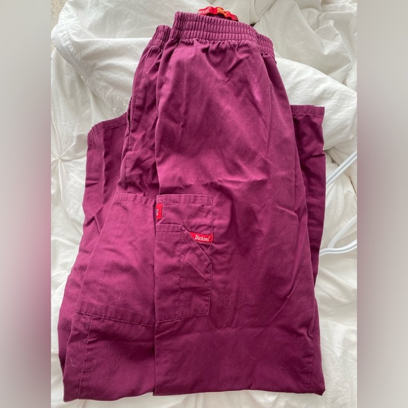 DICKIES MAROON SCRUB BOTTOM. SIZE L fits medium-large - Picture 1 of 2